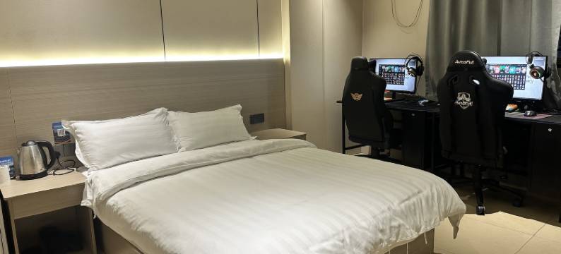 华盛电竞酒店(阳光广场店)图片