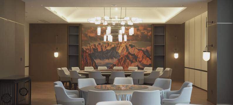 灵关汉白玉民宿图片