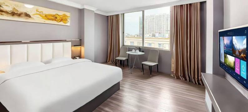 金豪商务酒店(吴川第一中学新港丰广场店)图片