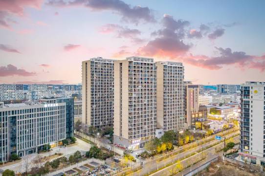 杭州艾吧精品酒店(九和路地铁站店)