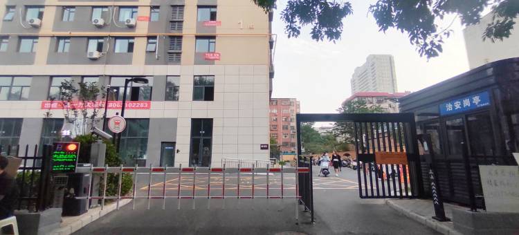 郑州诗曼汀公寓(国贸360河南博物院店)图片