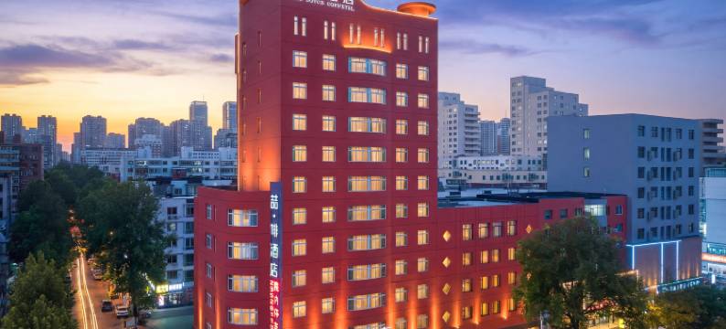 喆啡酒店(沈阳火车站太原南街店)图片