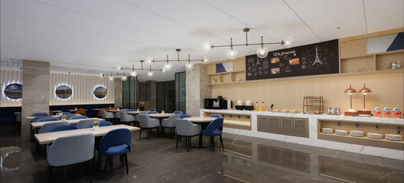 凯里亚德酒店(长春桂林路动植物公园店)图片