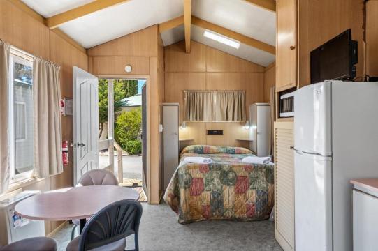 Discovery Parks - Jindabyne Hotel Overview