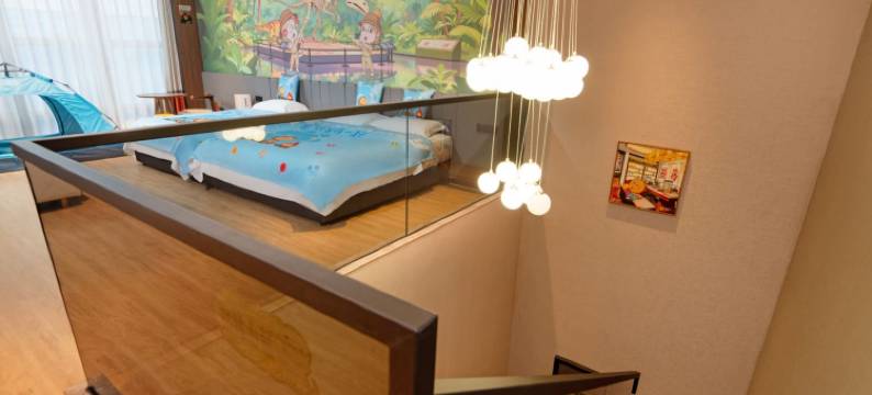 呆脑兽西区亲子酒店(自贡方特恐龙王国店)图片