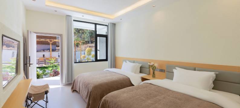 朴居设计师湖景美宿图片