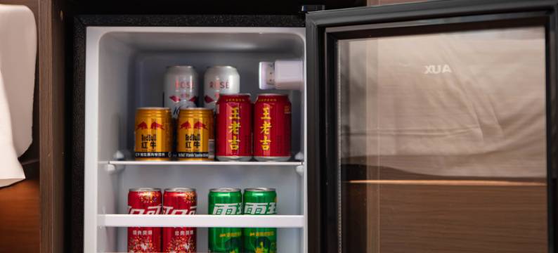 曼度电竞酒店(大理洱海高铁站店)图片