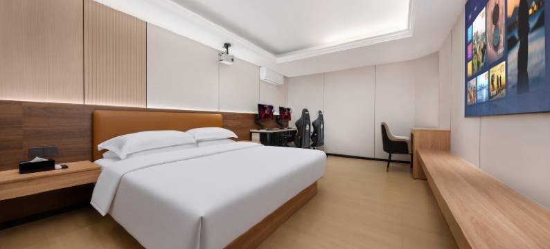 蚂蚁·光年电竞酒店(厦门同安乌涂商业街店)图片