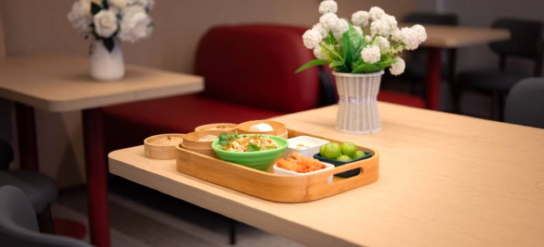 花云居一号观景酒店(信阳火车站天润广场店)图片