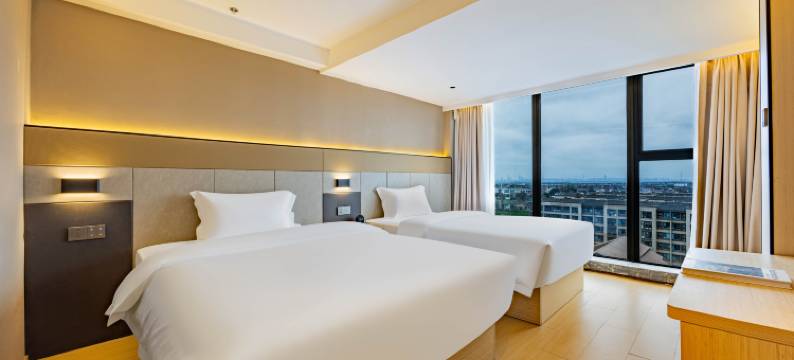 艺龙安云酒店(上海青浦重固新世纪商业广场店)图片