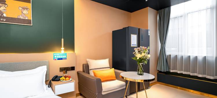 爱电竞酒店(青岛即墨古城宝龙广场店)图片