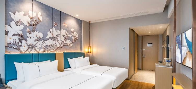 白玉兰酒店(石家庄勒泰中心平安大街地铁站店)图片