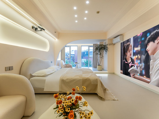 云缦·卡尔顿影院电竞酒店(济宁万达广场店)