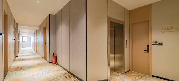 速8精选酒店(宽窄巷子骡马市地铁站店)图片