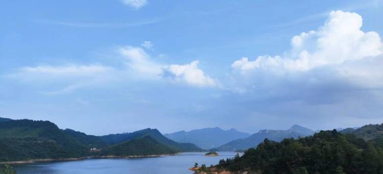 沐丰观湖民宿图片