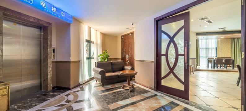 弘丞酒店(重庆南坪万达广场店)图片