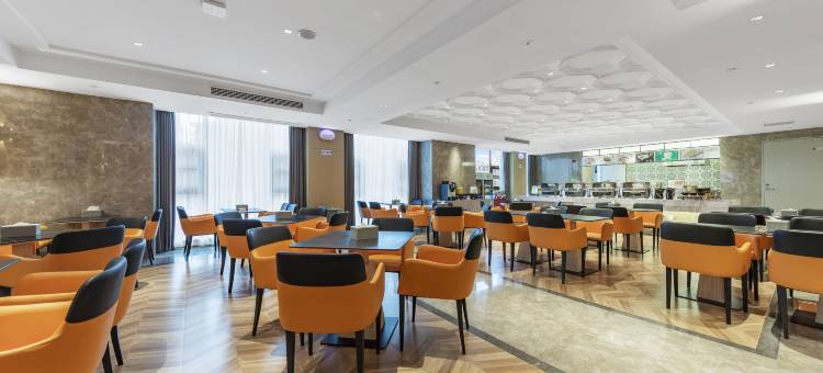 维也纳国际酒店(自贡彩灯公园梵华购物广场店)图片