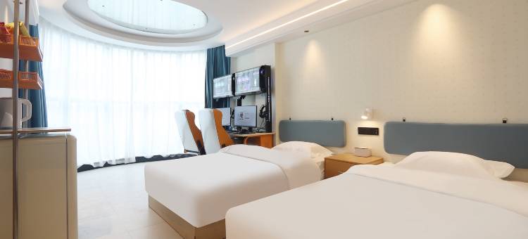 网鱼电竞酒店(苏州太仓南洋广场店)图片