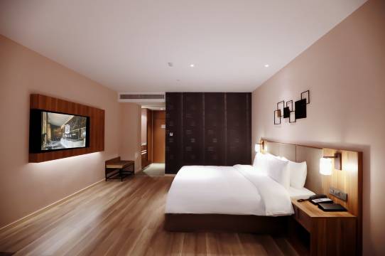 如家精选酒店(儋州夏日广场汽车总站店)