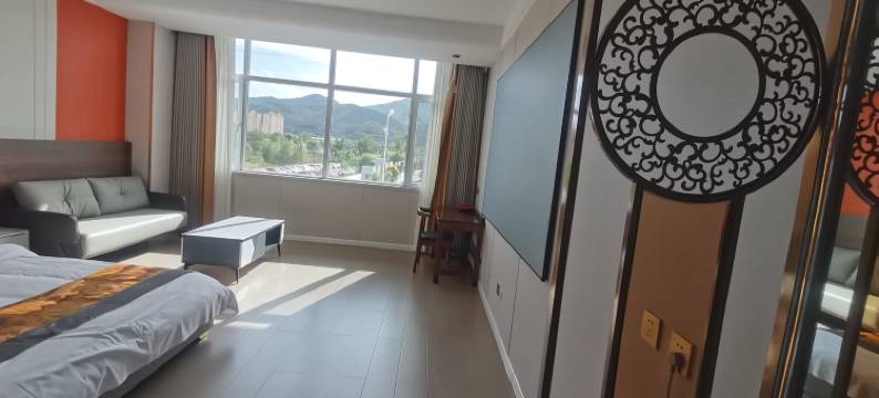 驿家品质酒店(大通西站店)图片