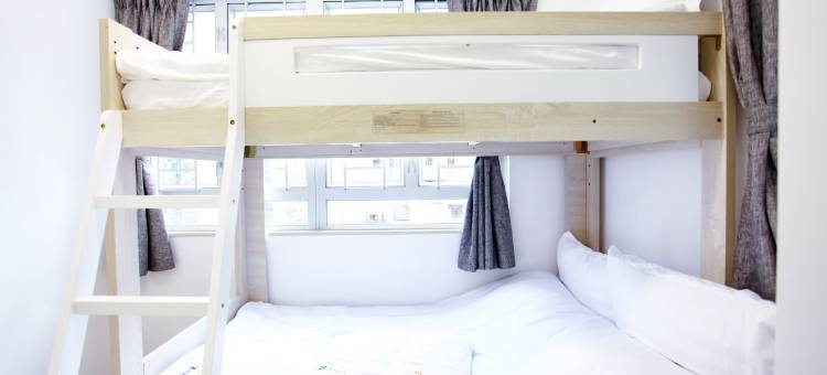 Z Apartment-Sai Wan near HKU Station (2), Ko Leung Mansion图片