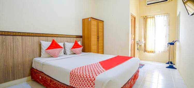 OYO Life 2502沙雅利亚特里安塔玛寄宿(OYO Life 2502 Syariah Triantama Kost)图片