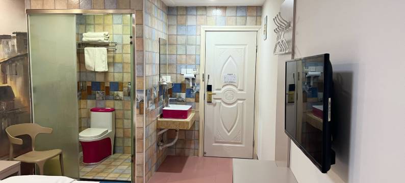 小筑主题酒店(北京鸟巢惠新西街北口地铁站店)图片