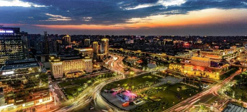 轻住·西安大唐公寓(回民街钟楼地铁站店)图片