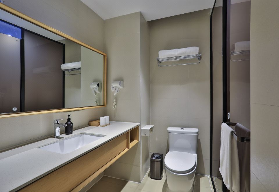 JI Hotel (Hangzhou Xiaoshan International Airport)Hotel Overview