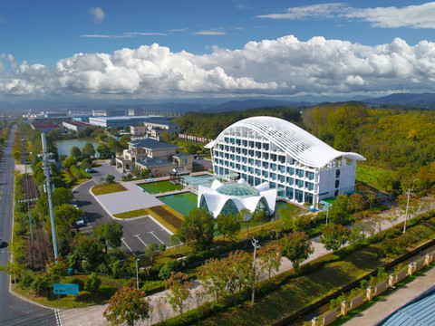 无极雪矿泉水主题酒店(黄山高铁北站西溪南店)