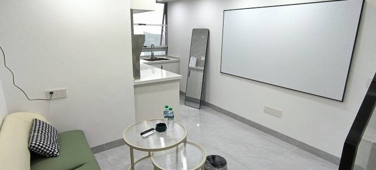 澎湖湾LOFT轻奢影院民宿(青花东岸艾溪湖东地铁站店)图片