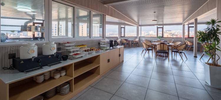 昌宁金湾酒店(茶韵公园店)图片