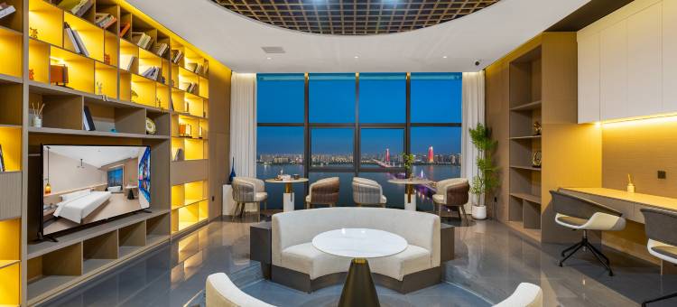 DC云端酒店(红谷滩南昌之星摩天轮店)图片