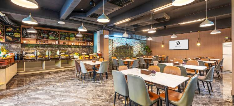 星岸·花城酒店(高要区政府广东理工学院店)图片