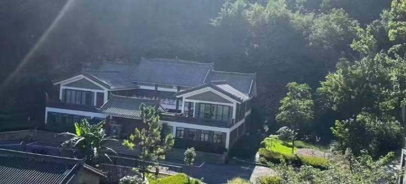 龙华秘境半山酒店图片