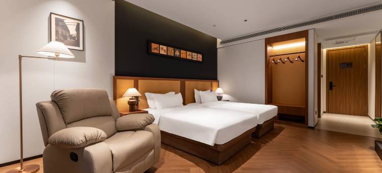 EZ Boomtel 逸宿泊庭酒店(宁波火车站汽车南站店)图片