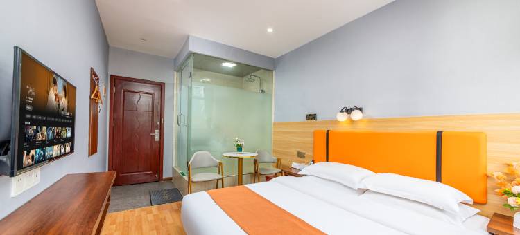 郑州乐驻假日酒店(经开广场地铁站店)图片