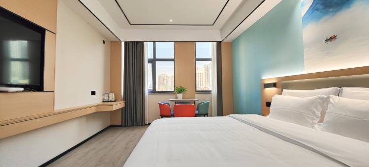 艺龙瑞云酒店(柳州胜利烧烤城店)图片