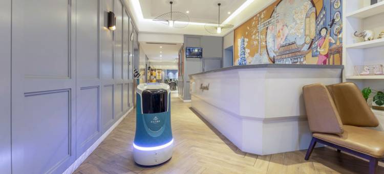 白玉兰酒店(苏州观前街平江路店)图片