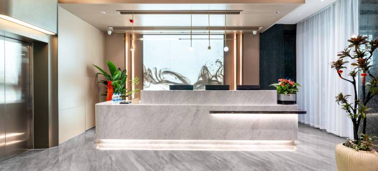 义乌丽臣国际酒店(万达广场店)图片