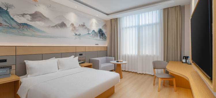 亚悦酒店(盈江盈湖公园店)图片