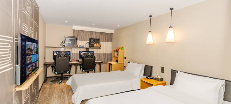 雷神电竞酒店(无锡太湖广场地铁站店)图片