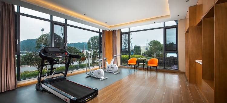 维也纳国际酒店(盐亭龙凤谷店)图片