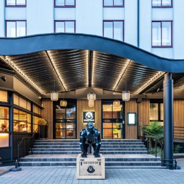 永河畔拉罗什中心美居酒店(Hôtel Mercure la Roche-Sur-Yon Centre)图片
