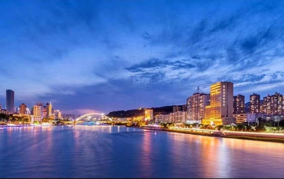 兰州西湖银峰酒店外景图