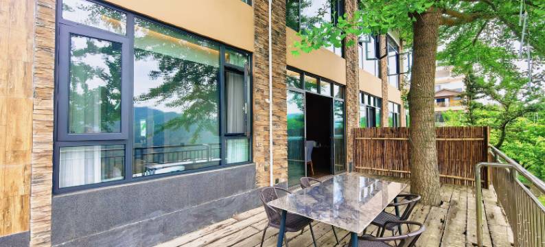 峨眉山再一舍·湖景环山度假休闲美宿(峨眉观音湖店)图片