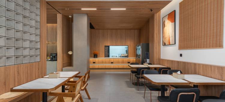 普定拾阅酒店图片