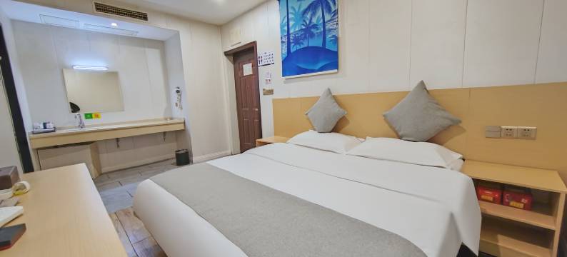 云希酒店(重庆西站店)图片