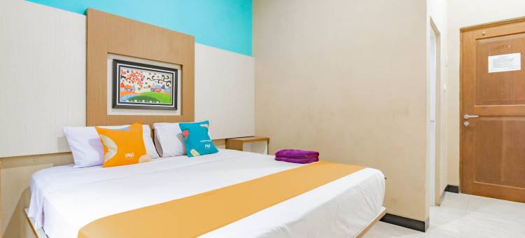 井里汶布达亚桑斯酒店(Sans Hotel Budaya Cirebon)图片