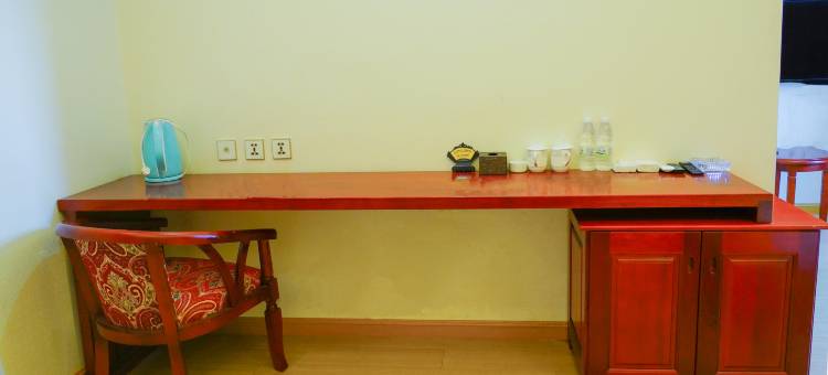 猴桥镇狼琊湖畔酒店图片